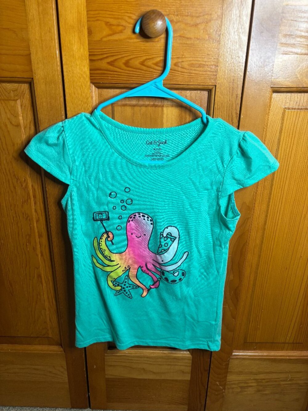 Cat and Jack Girls Teal Octopus T Shirt (Size M 7/8)